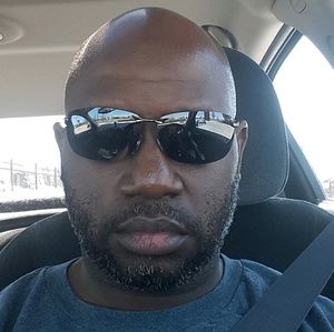 Meet your Posher, Warren